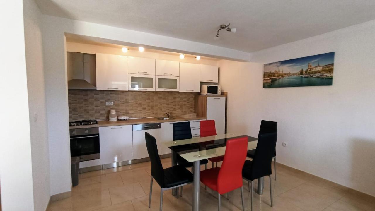 Holiday Apartments Maslina Paho Babino Polje Exterior photo